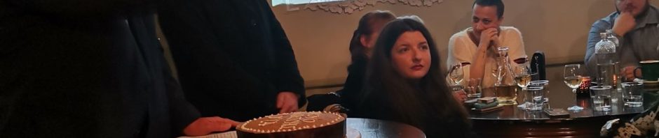 Το Δίκτυο Αλληλεγγύης Αγίας Παρασκευής έκοψε την πρωτοχρονιάτικη πίττα του