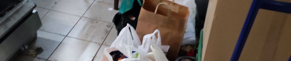 Παραδώσαμε τα τρόφιμα από το Πάρτυ Αλληλεγγύης στους παλαιστίνιους Πρόσφυγες
